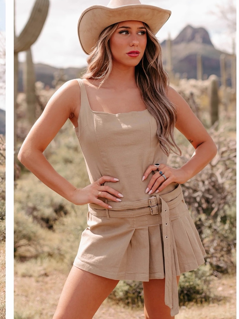 Sleeveless Beige Pleated Mini Dress with Belt